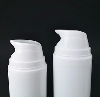 De cilindrische van de de Lotionpomp van pp Plastic Onverwachte Fles Zonder lucht 30ML 50ML 100ML 150ML