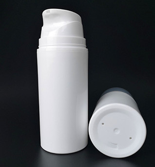 De cilindrische Witte pp Kunststof Zonder lucht 80ML 100ML 150Ml van Pompflessen