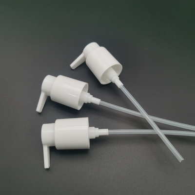 Plastic pp 24 410 Wit 24mm van de Lotionpomp voor schoonheidsmiddelen verpakking